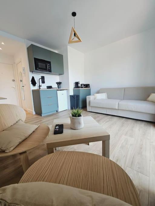 Studio Saint-Laurent-Du-Var Bord De Mer Exteriér fotografie